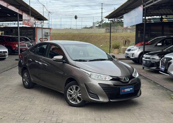 TOYOTA YARIS 1.5 16V FLEX XL PLUS CONNECT MULTIDRIVE TOYOTA YARIS 1.5 16V FLEX XL PLUS CONNECT MULTIDRIVE